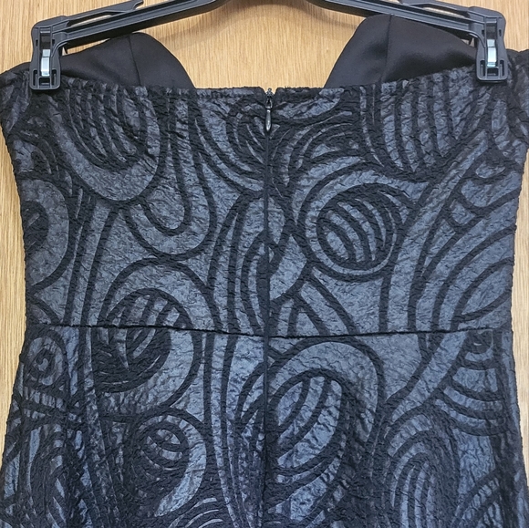 Windsor black patterned corset skater cocktail dress. Worn once! Jnr. Large - Picture 5 of 16